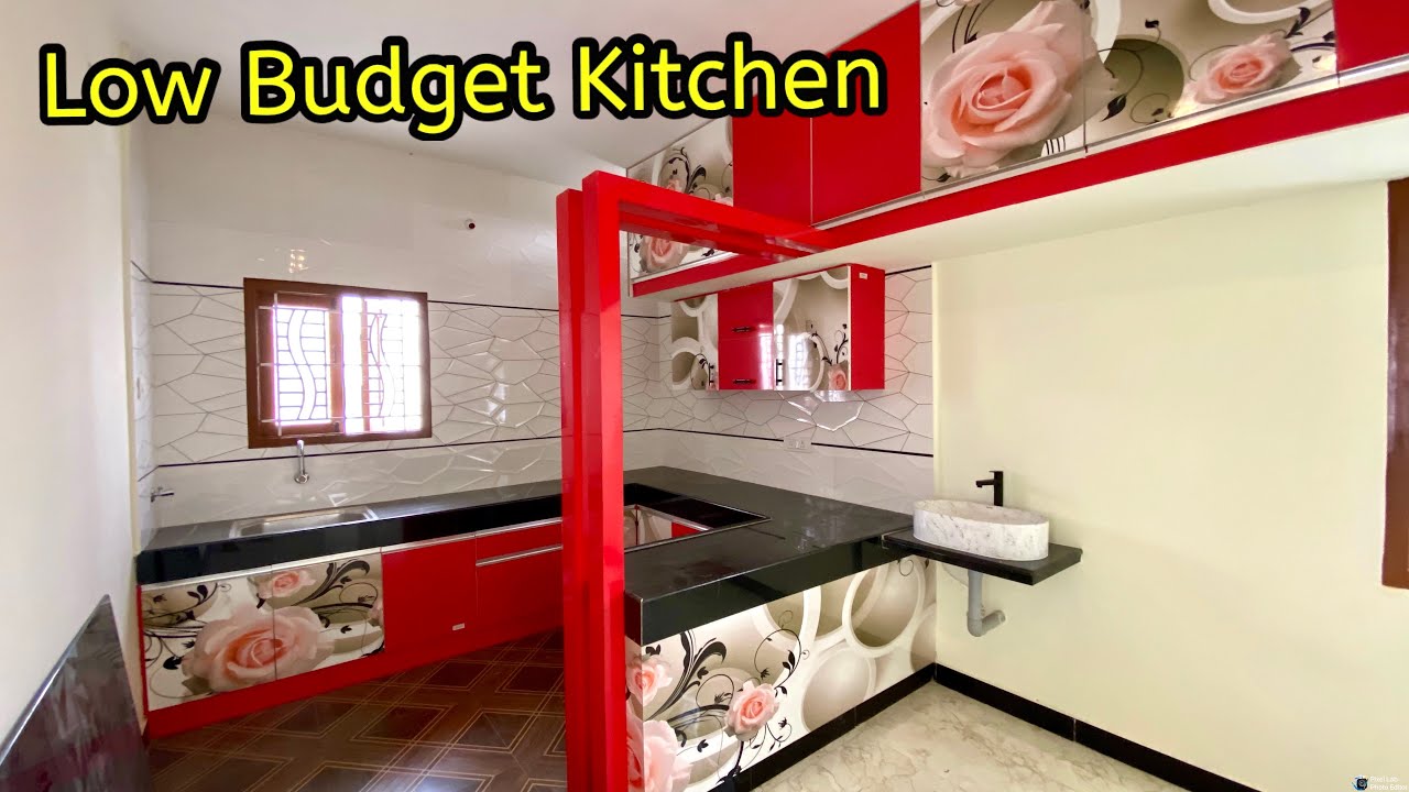 Compact Kitchen Design // New Model // Glossy Laminates // Wooden Partition Wall