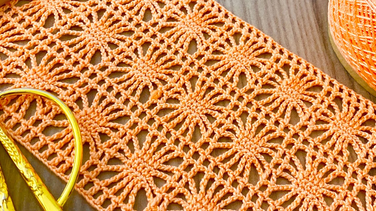 MOTIF LOOK Square Incredible Crochet Etol Shawl, Blouse, Tunic, Runner and Curtain Model