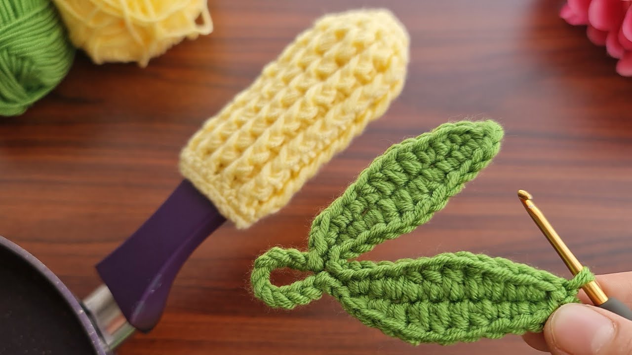 Wow!! super idea how to make eye catching crochet holder