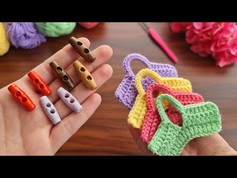 wow!  super idea how to make eye catching crochet hair band ✔