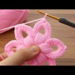 ⚡💯 Wonderfullll ⚡💯 you will love it! I made a very easy crochet flower for you #crochet #knitting