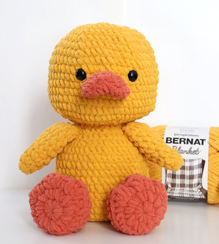Quackers the Crochet Duck – Repeat Crafter Me