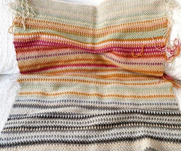 temperature crochet blanket with long tassels