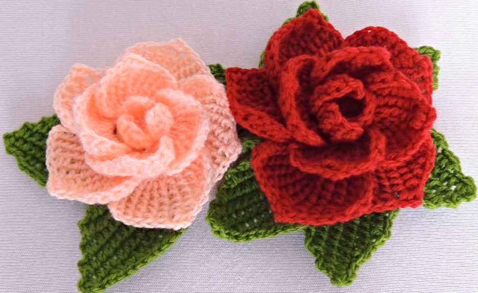 Roses in 3D Free Crochet Pattern –